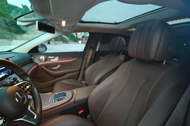 Used Mercedes-Benz E-Class 2020 E 300 L Luxury Model Interior 4