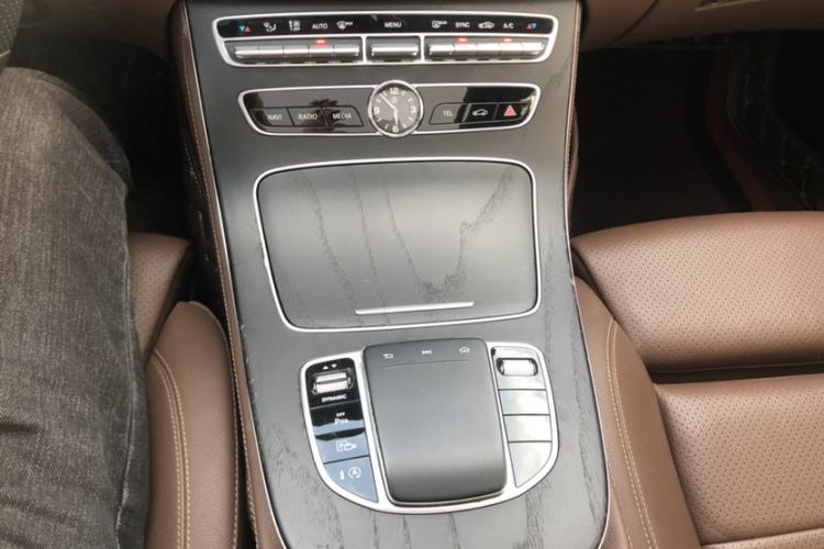 Used Mercedes-Benz E-Class 2020 E 260 L Sport Edition Interior 5