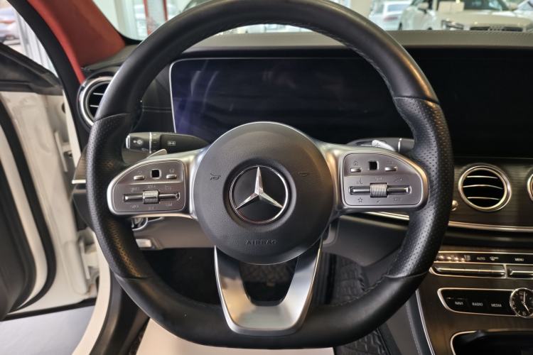 Used Mercedes-Benz E-Class 2020 E 300 L Sporty and Stylish Model Interior 5