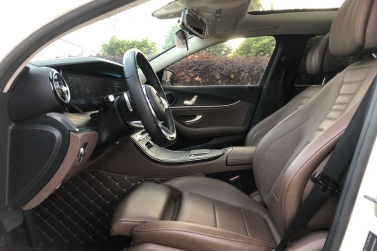 Used Mercedes-Benz E-Class 2020 E 260 L Sport Edition Interior 6