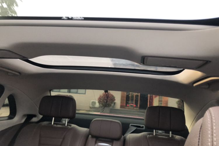 Used Mercedes-Benz E-Class 2020 E 260 L Sport Edition Interior 8