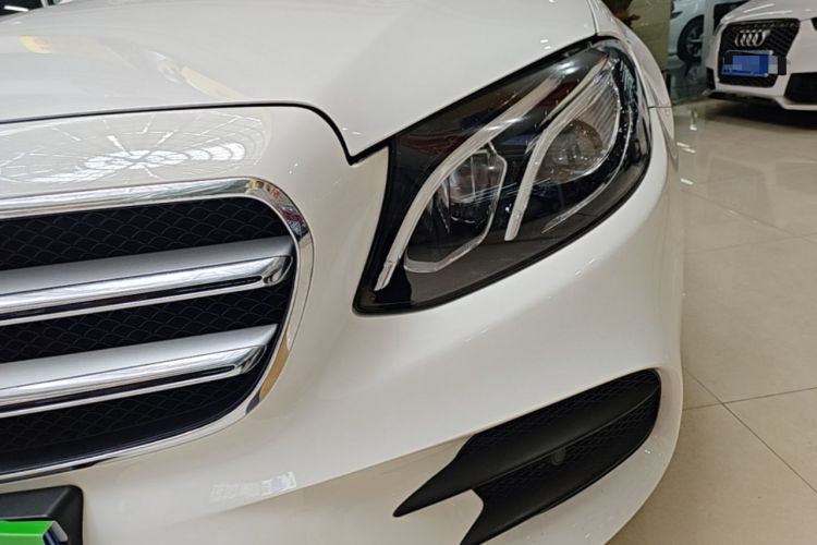 Used Mercedes-Benz E-Class 2020 E 300 L Sporty and Stylish Model Left Front Headlight