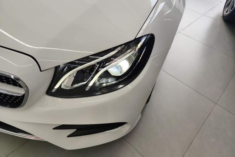 Used Mercedes-Benz E-Class 2020 E 260 Coupe Left Front Headlight