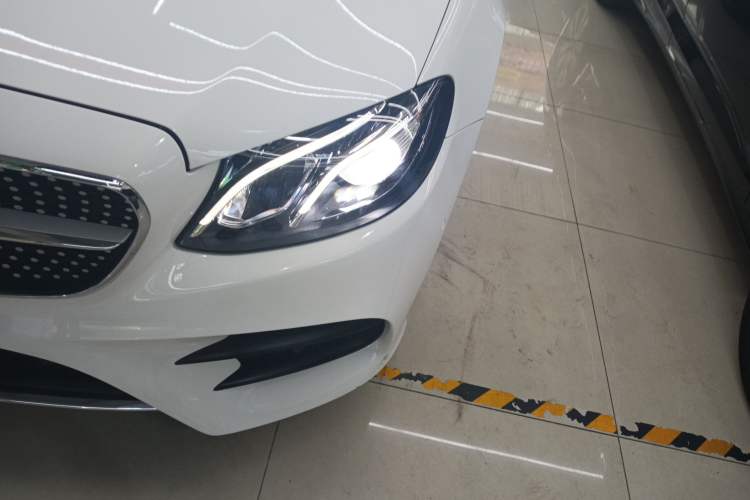 Used Mercedes-Benz E-Class 2020 E 260 Coupe Left Front Headlight