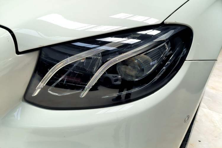Used Mercedes-Benz E-Class 2020 Restyled E 300 L Exclusive Edition Left Front Headlight