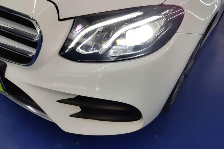 Used Mercedes-Benz E-Class 2020 Restyled E 300 L Sporty and Stylish Edition Left Front Headlight