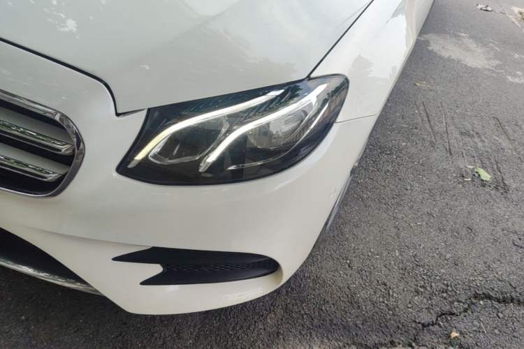 Used Mercedes-Benz E-Class 2020 E 300 L Sport Luxury Edition Left Front Headlight