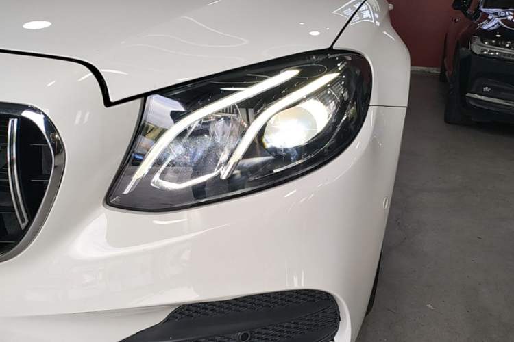 Used Mercedes-Benz E-Class 2020 Restyled E 300 L Sport Exclusive Edition Left Front Headlight