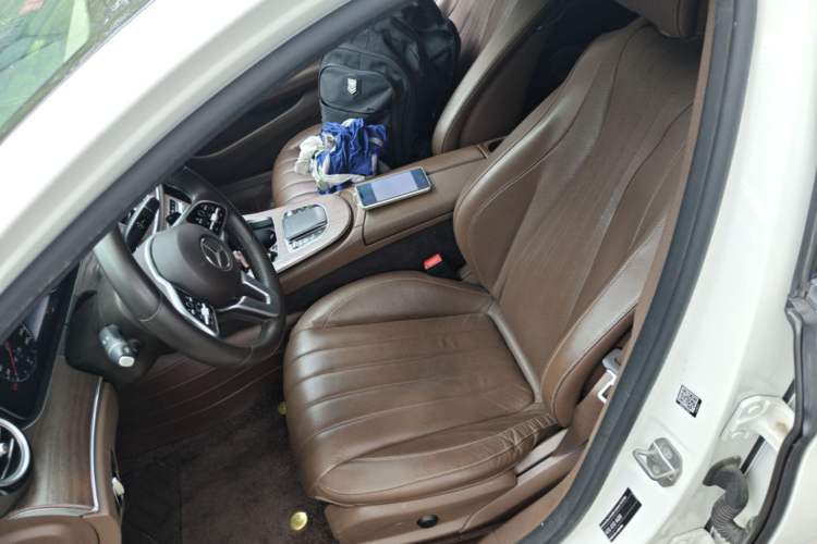 Used Mercedes-Benz E-Class 2020 Restyled E 300 L Exclusive Edition Left Front Seat