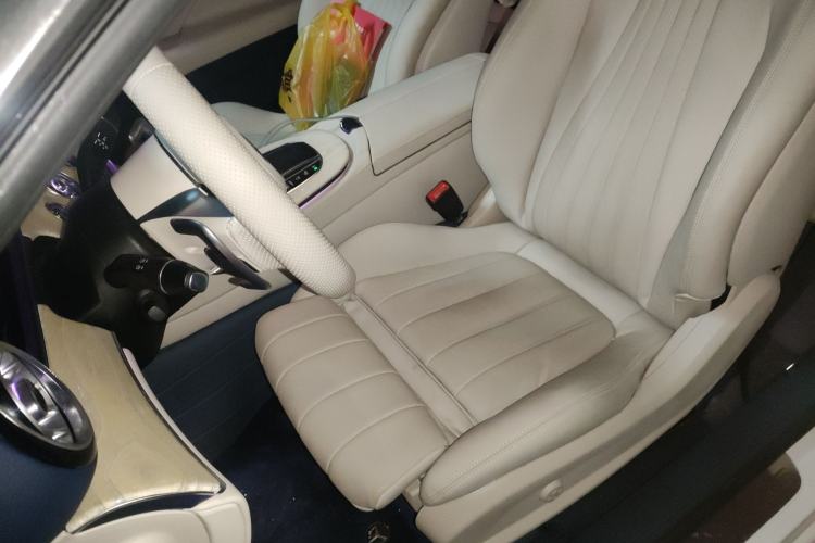 Used Mercedes-Benz E-Class 2020 E 260 Coupe Left Front Seat
