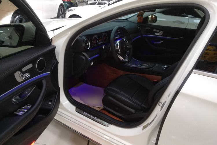 Used Mercedes-Benz E-Class 2020 E 300 L Sporty and Stylish Model Left Front Seat