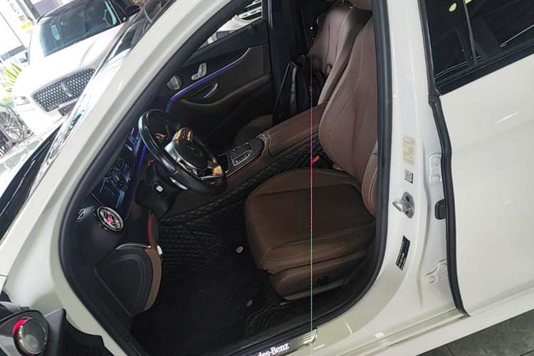 Used Mercedes-Benz E-Class 2020 Facelift E 260 Sport Edition Left Front Seat
