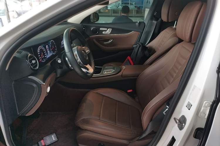 Used Mercedes-Benz E-Class 2020 Restyled E 300 L Sporty and Stylish Edition Left Front Seat