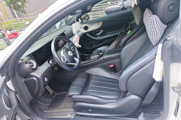 Used Mercedes-Benz E-Class 2020 E 260 Coupe Left Front Seat