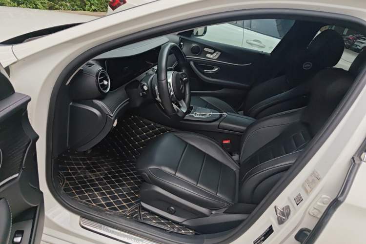 Used Mercedes-Benz E-Class 2020 Restyled E 300 L Sporty and Stylish Edition Left Front Seat