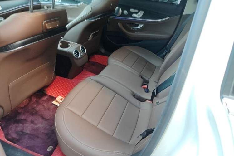 Used Mercedes-Benz E-Class 2020 Restyled E 300 L Sport Exclusive Edition Left Rear Seat