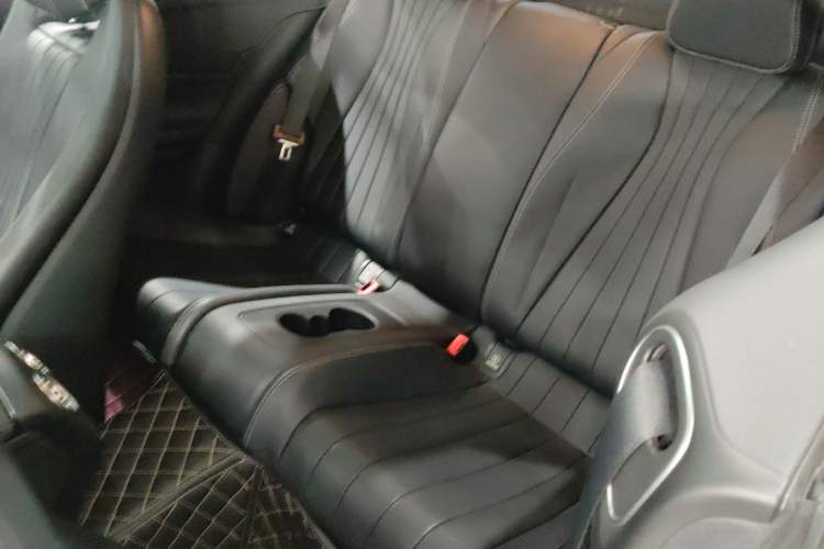 Used Mercedes-Benz E-Class 2020 E 260 Coupe Left Rear Seat