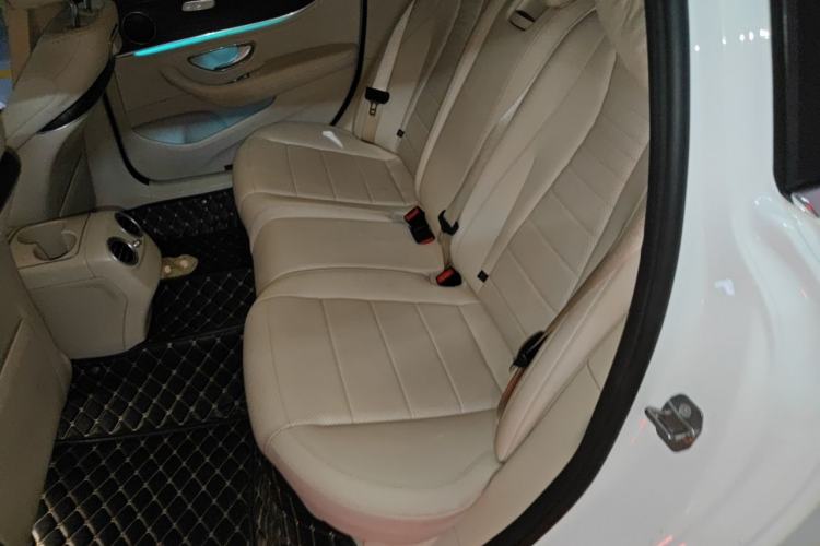 Used Mercedes-Benz E-Class 2020 E 300 L Sporty and Stylish Model Left Rear Seat