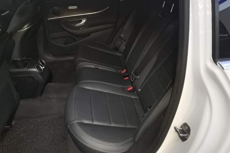 Used Mercedes-Benz E-Class 2020 Restyled E 300 L Sporty and Stylish Edition Left Rear Seat