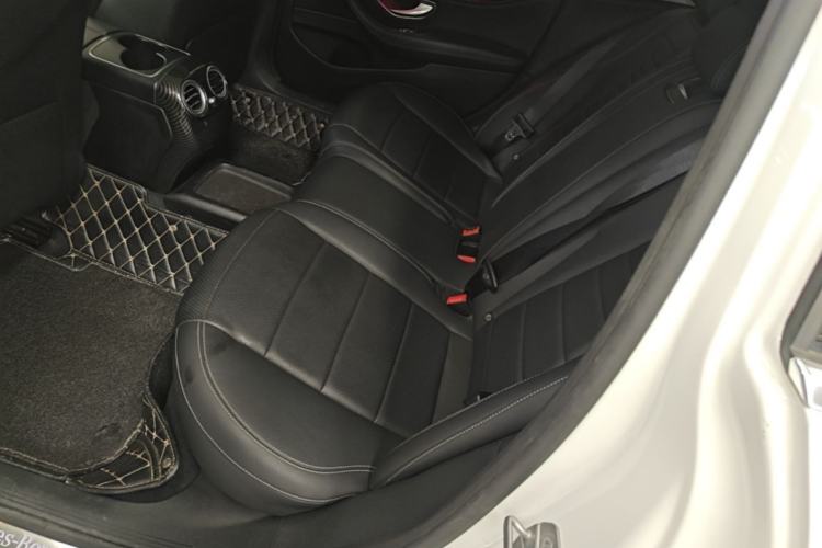 Used Mercedes-Benz E-Class 2020 E 300 L Sporty and Stylish Model Left Rear Seat
