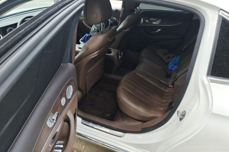 Used Mercedes-Benz E-Class 2020 Restyled E 300 L Exclusive Edition Left Rear Seat