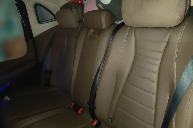 Used Mercedes-Benz E-Class 2020 Restyled E 300 L Sporty and Stylish Edition Left Rear Seat