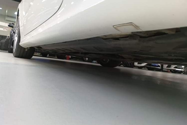 Used Mercedes-Benz E-Class 2020 E 260 Coupe Left Side Sill
