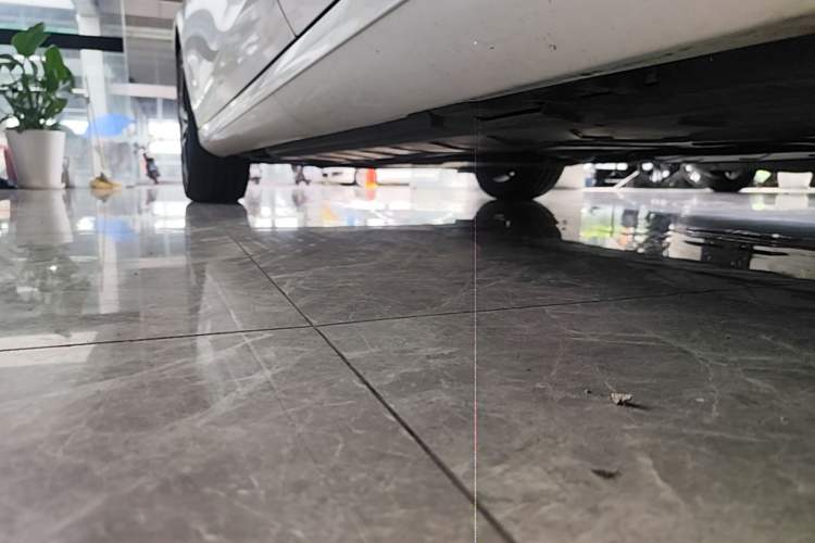 Used Mercedes-Benz E-Class 2020 Facelift E 260 Sport Edition Left Side Sill