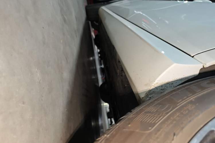 Used Mercedes-Benz E-Class 2020 Facelift E 260 Sport Edition Left Side Sill