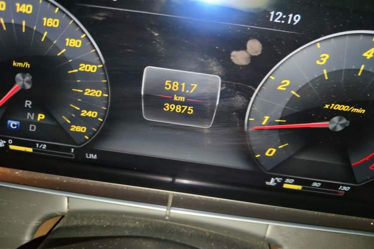 Used Mercedes-Benz E-Class 2020 Restyled E 300 L Sport Exclusive Edition Odometer Close Up