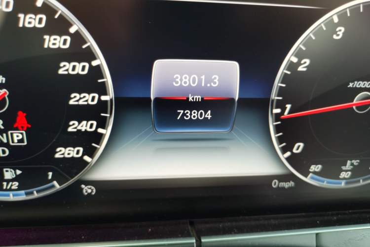 Used Mercedes-Benz E-Class 2020 Restyled E 300 L Sporty and Stylish Edition Odometer Close Up