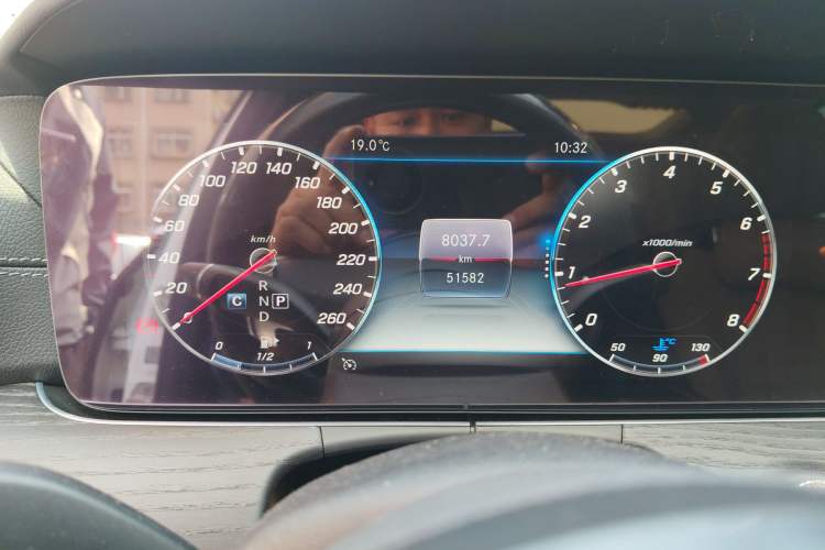Used Mercedes-Benz E-Class 2020 Restyled E 300 L Sporty and Stylish Edition Odometer Close Up