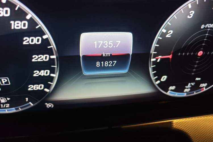 Used Mercedes-Benz E-Class 2020 E 260 Sport Edition Odometer Close Up