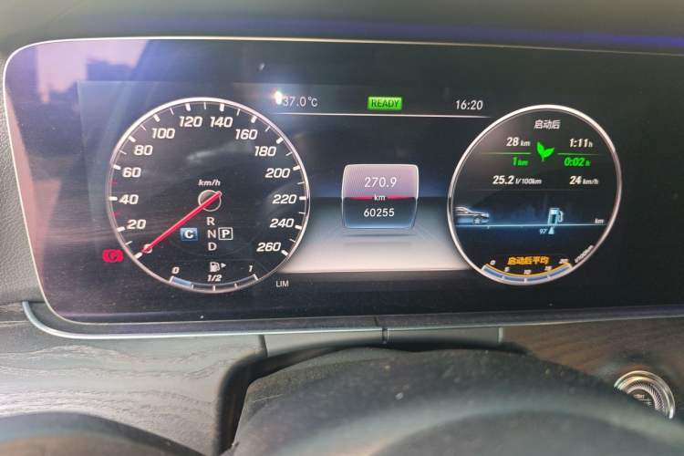 Used Mercedes-Benz E-Class 2020 Facelift E 260 Sport Edition Odometer Close Up