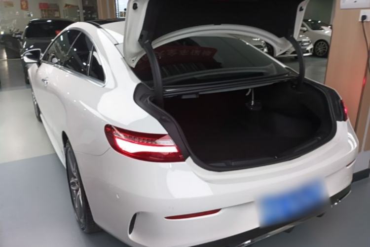 Used Mercedes-Benz E-Class 2020 E 260 Coupe Rear Left 45 Deg