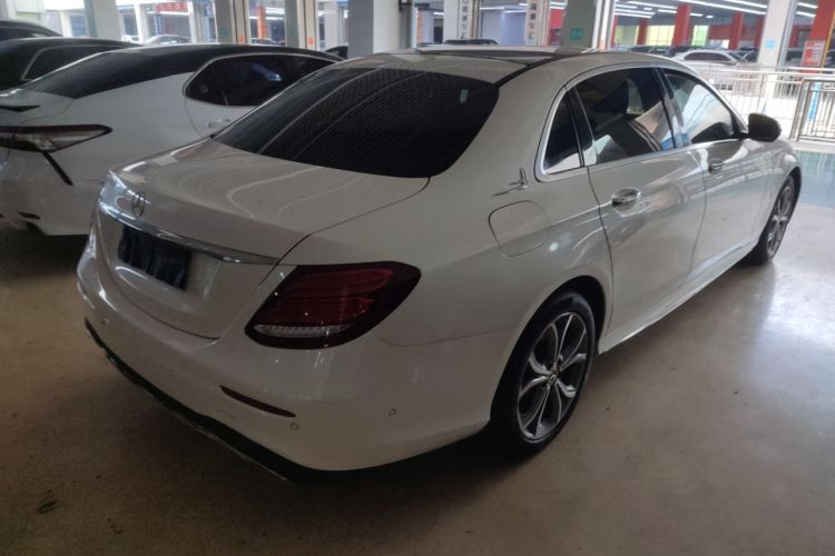Used Mercedes-Benz E-Class 2020 E 300 L Sporty and Stylish Model Rear Right 45 Deg