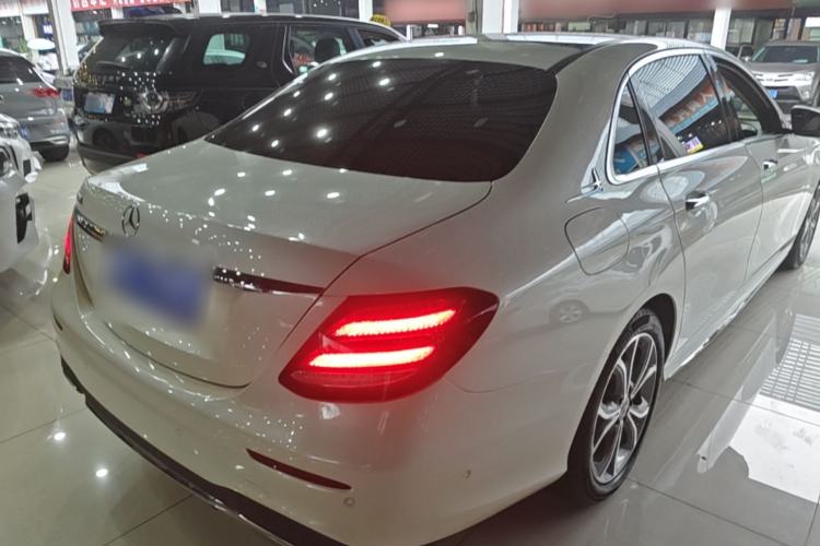 Used Mercedes-Benz E-Class 2020 E 300 L Sport Luxury Edition Rear Right 45 Deg