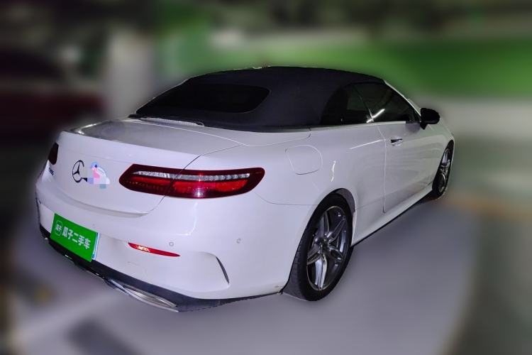 Used Mercedes-Benz E-Class 2020 E 260 Convertible Coupe Rear Right 45 Deg