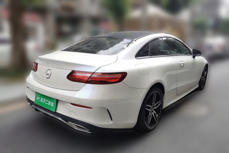 Used Mercedes-Benz E-Class 2020 E 300 Coupe Rear Right 45 Deg