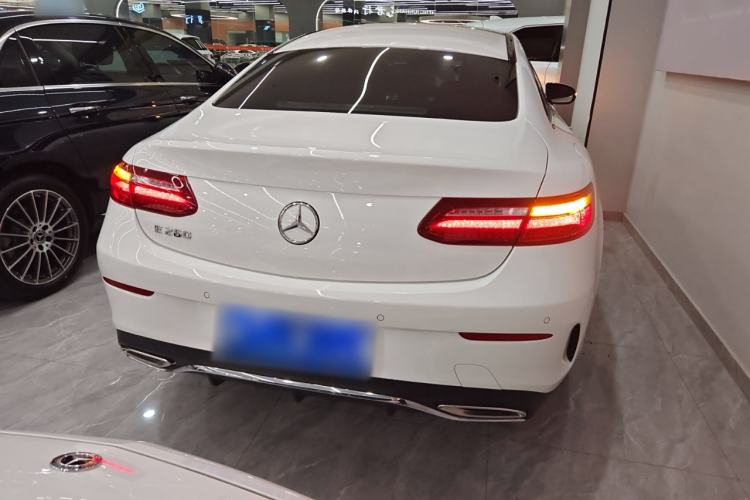 Used Mercedes-Benz E-Class 2020 E 260 Coupe Rear