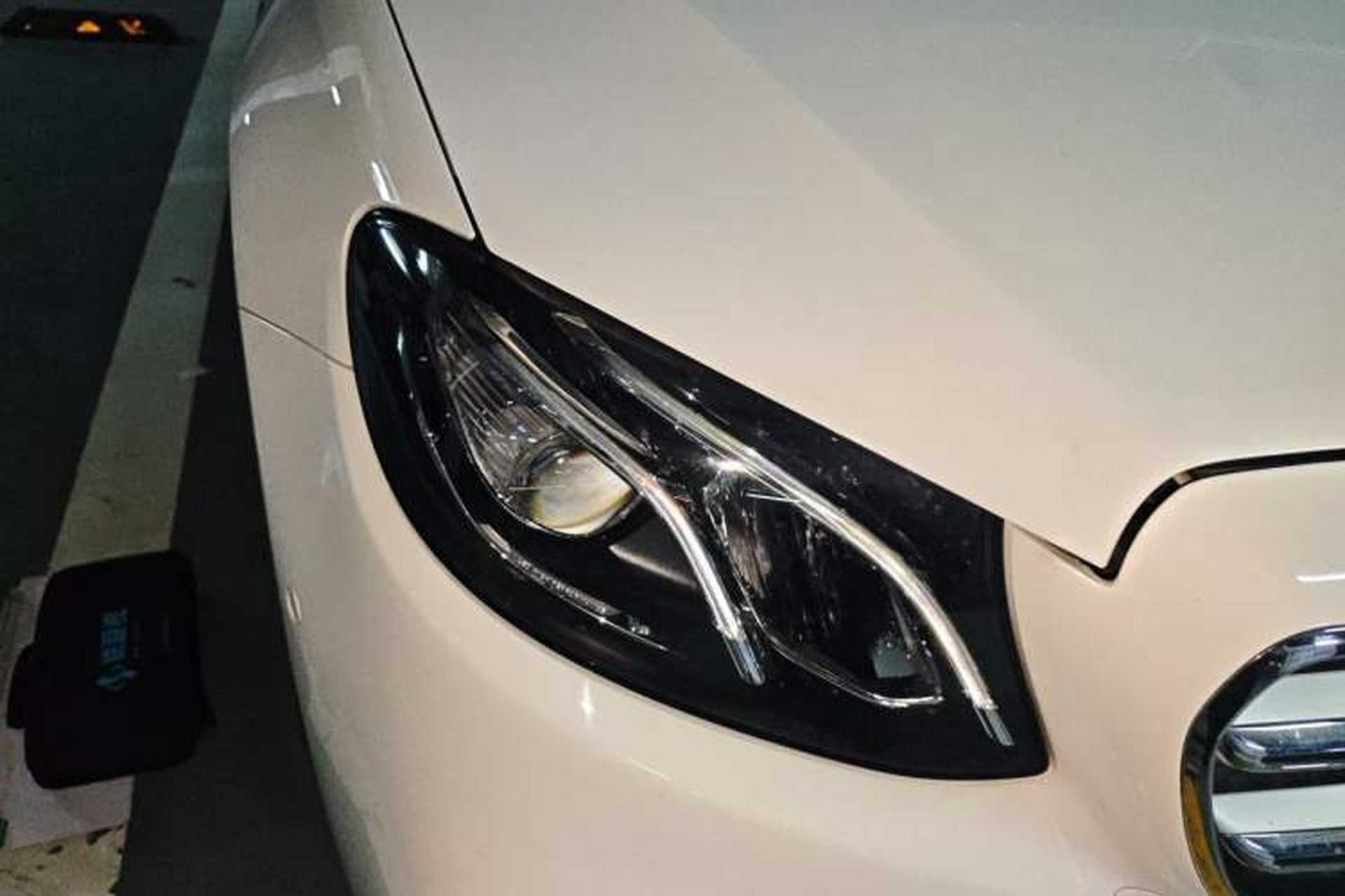 Used Mercedes-Benz E-Class 2020 E 300 L Sporty and Stylish Model Right Front Headlight
