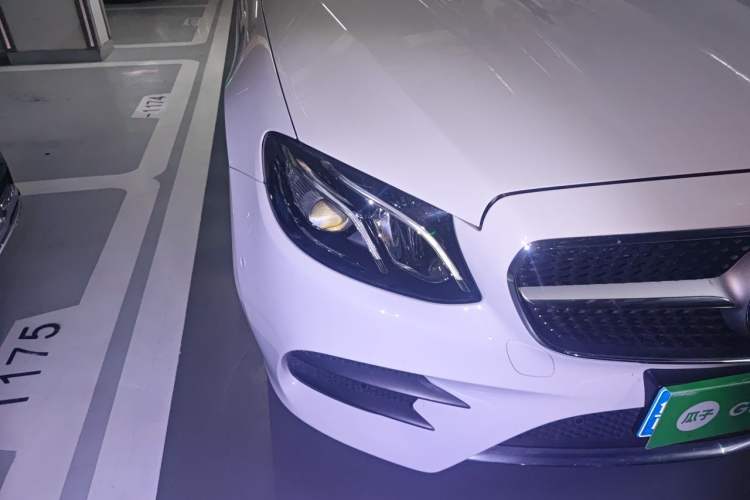 Used Mercedes-Benz E-Class 2020 E 260 Coupe Right Front Headlight