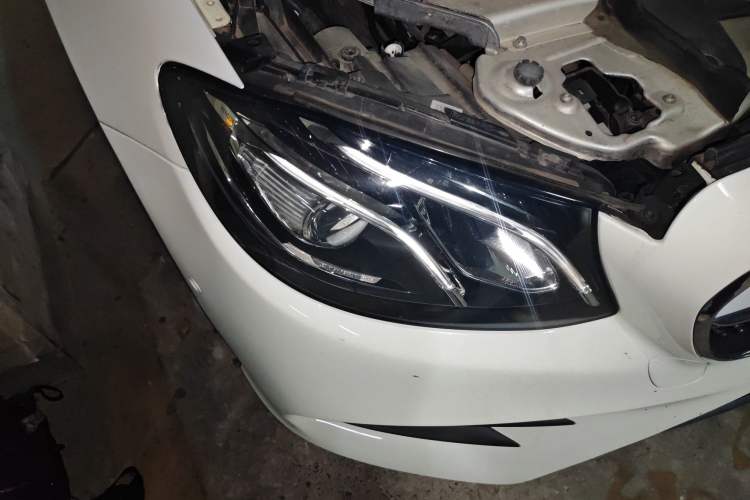 Used Mercedes-Benz E-Class 2020 E 260 Coupe Right Front Headlight