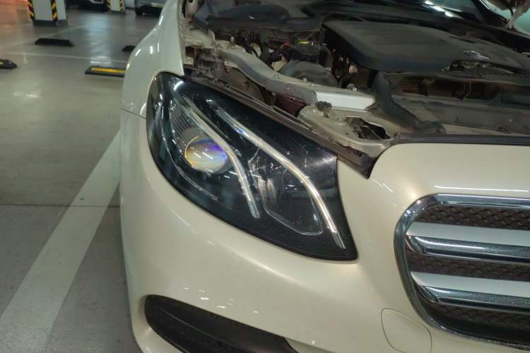 Used Mercedes-Benz E-Class 2020 E 300 L Sporty and Stylish Model Right Front Headlight