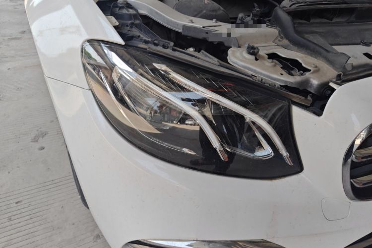 Used Mercedes-Benz E-Class 2020 E 260 Sport Edition Right Front Headlight