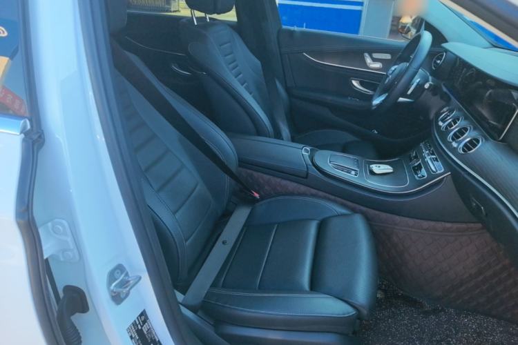 Used Mercedes-Benz E-Class 2020 E 260 L Sport Edition Right Front Seat
