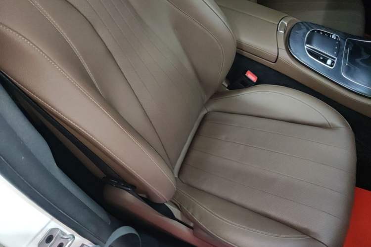 Used Mercedes-Benz E-Class 2020 Facelift E 260 Sport Edition Right Front Seat