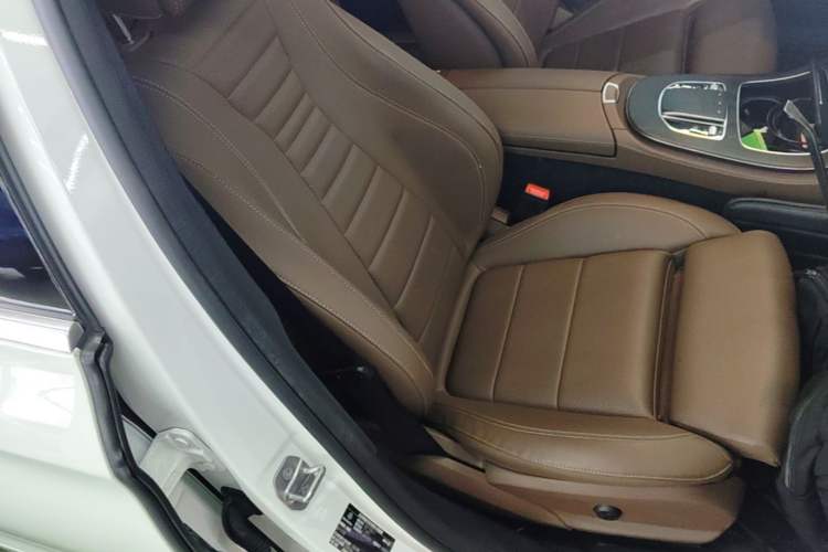 Used Mercedes-Benz E-Class 2020 Facelift E 260 L Sport Edition Right Front Seat