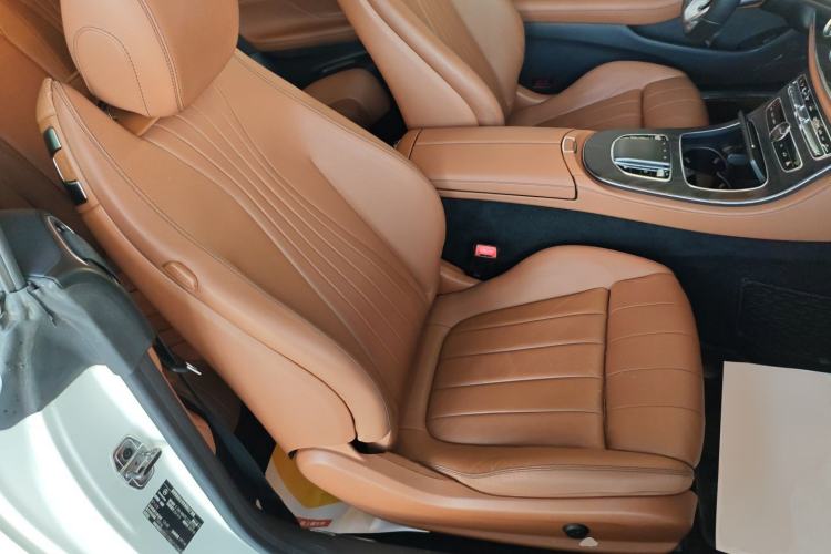 Used Mercedes-Benz E-Class 2020 E 260 4MATIC Coupe Right Front Seat