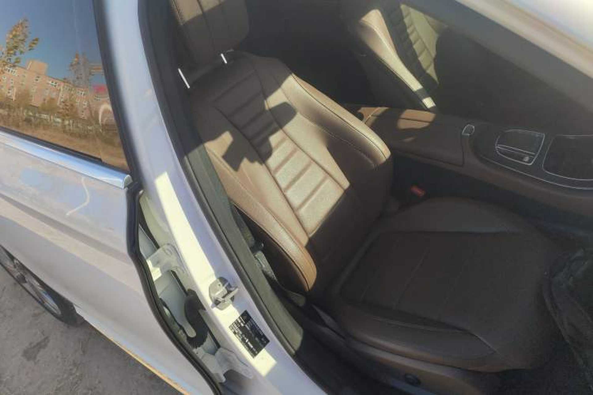 Used Mercedes-Benz E-Class 2020 Restyled E 300 L Sporty and Stylish Edition Right Front Seat